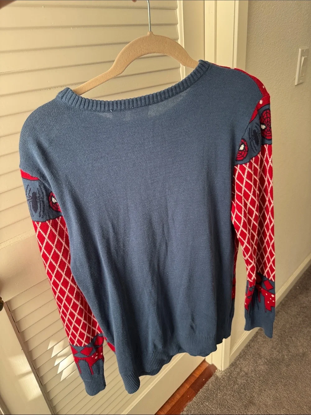 Marvel Spider-Man Crewneck Sweater Boys XL SPIDERMAN
